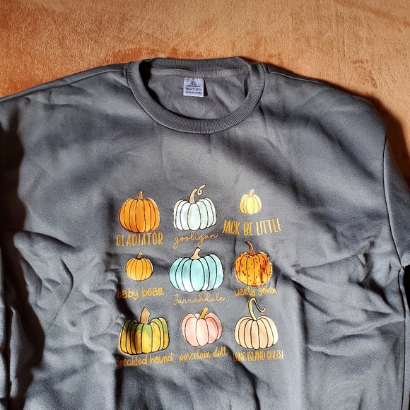 Womens Halloween Sweater Size Medium Warm Durable Pull Over Ladies Sweater - Picture 10 of 15